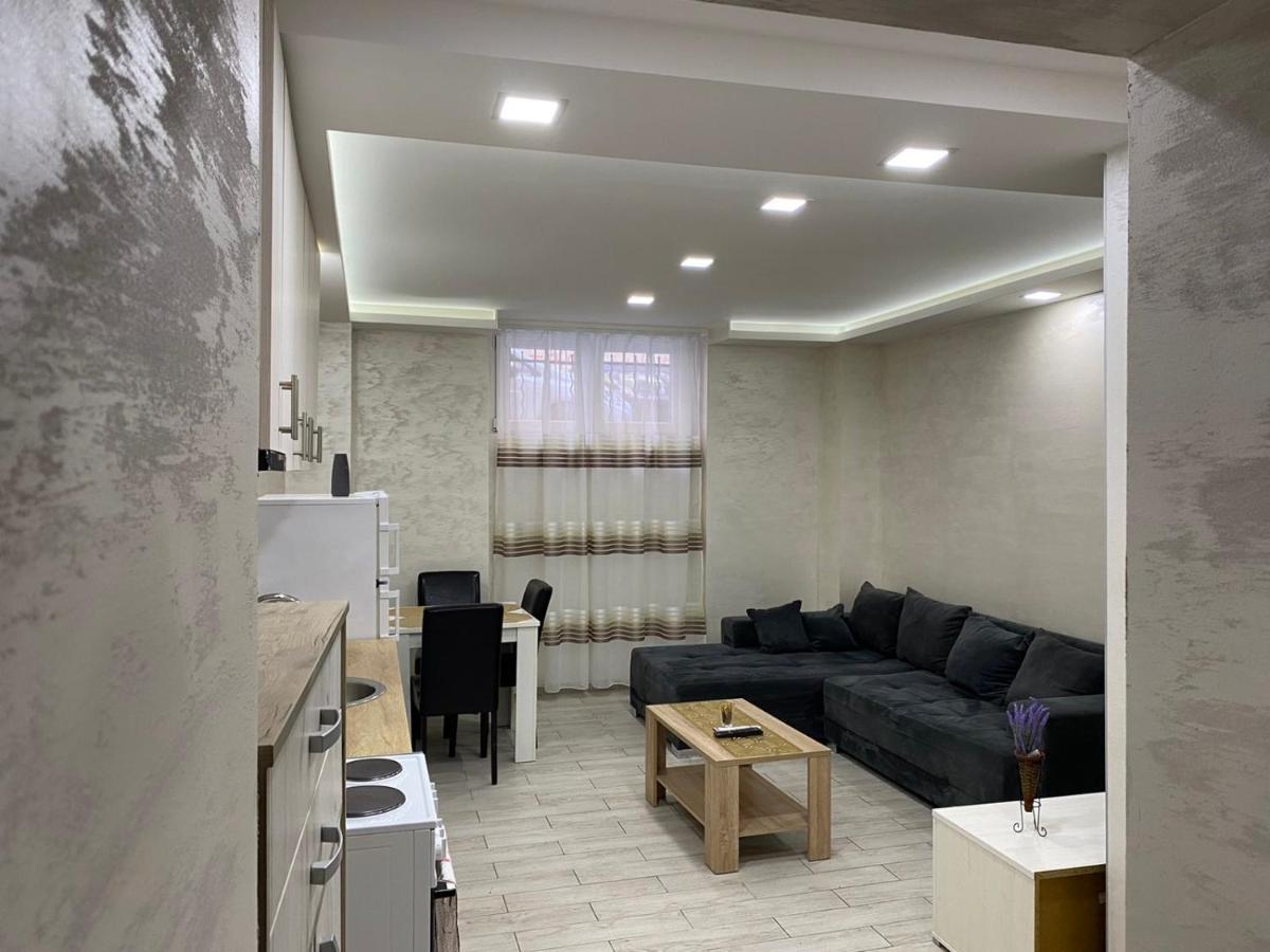 Daca 1 Apartment Belgrad Exterior foto